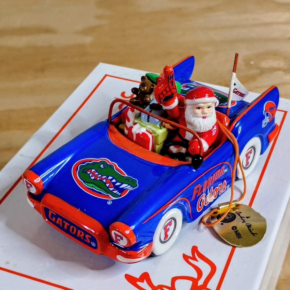Danbury Mint Florida Gators 2009 Victory Car Santa Claus Christmas Ornament...